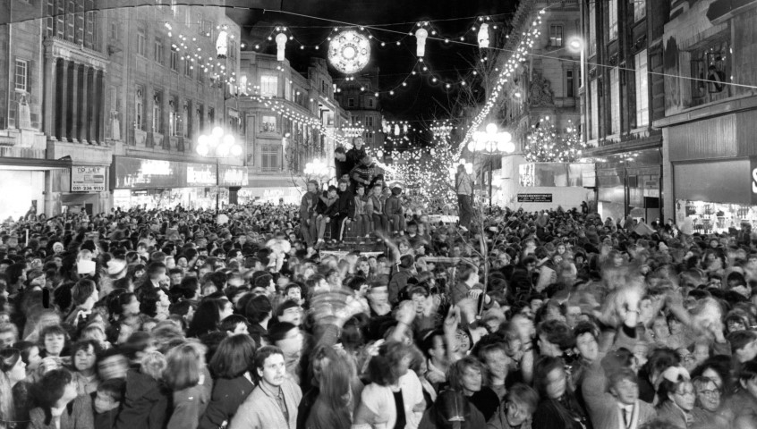 Thousands of People watch the Christmas Lights as they are switched on, Church Street, Liverpool, 27th November 1986. Copyright: Liverpool Echo