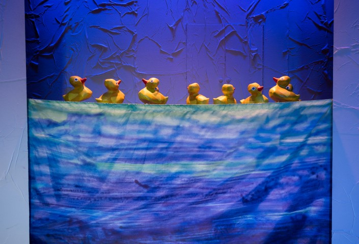 10 Little Rubber Ducks © Pamela Raith Photography 