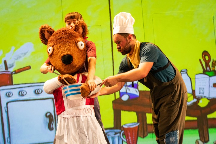 Bear puppet and Tales from Acorn Wood cast