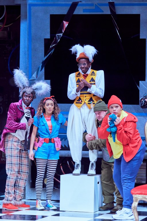Jermone Lincoln as Volume, Paislie Reid as Alice, Myles Miller as Eject & Zweyla Mitchell dos Santo as Lewis