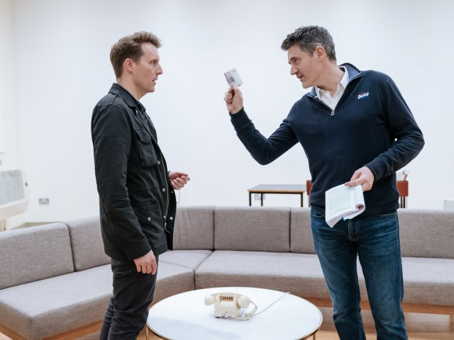 Christopher Harper & Tom Chambers in rehearsals for Dial M for Murder © Manuel Harlan 