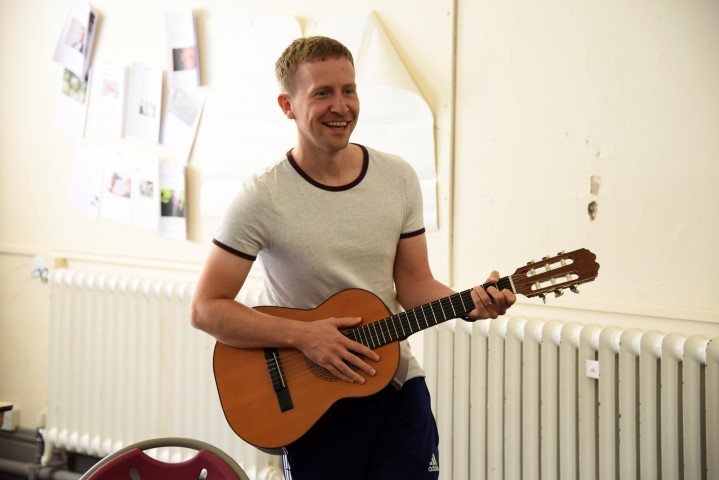 Matt Connor in They Don't Pay? We Won't Pay! rehearsals. Photograph by Nobby Clark.