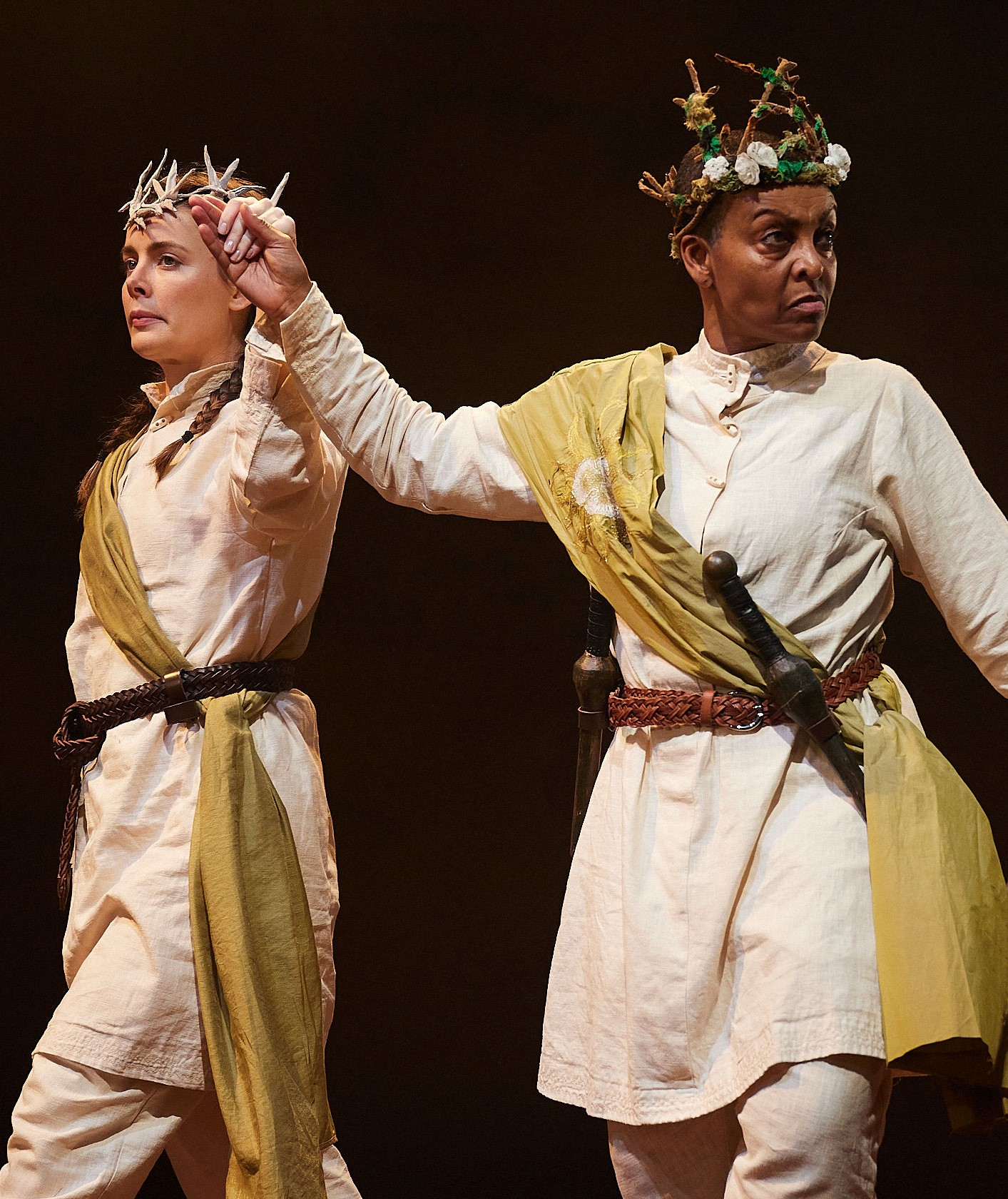 Richard III_Phoebe Shepherd as Lady Anne & Adjoa Andoh as Richard III_Photo © Shonay Shote 