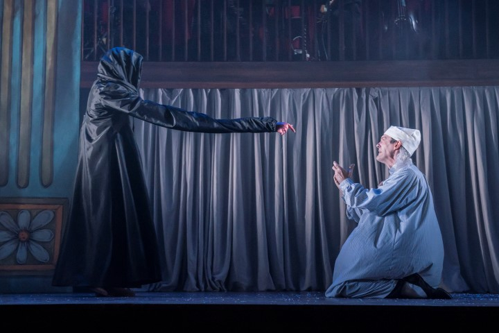Sophie Russell & Toby Park in Spymonkey's A Christmas Carol. Photograph by Johan Persson.