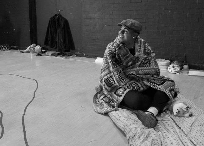 Elliott Kinglsey. The Story Giant in rehearsal. Photograph by Brian Roberts.
